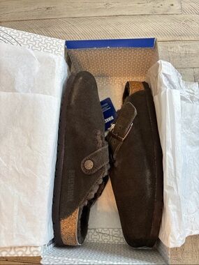 NWT Fur Lined Birkenstock Clogs
